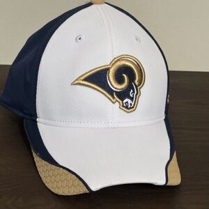 NWT Vintage St. Louis Rams Reebok NFL Equipment Hat L/XL Flex Fit Deadstock